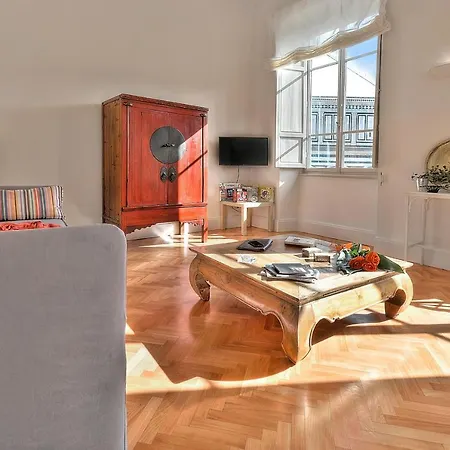 Duomo Unique View!-hosted By Sweetstay Apartment Florence